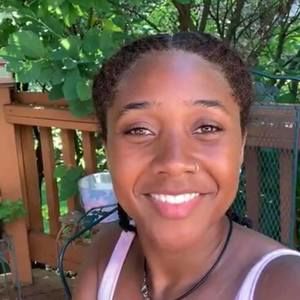 Meet your Posher, Kaycee